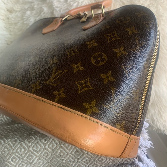❤️SOLD❤️Authentic Louis Vuitton Bag Alma PM - Picture 8 of 11